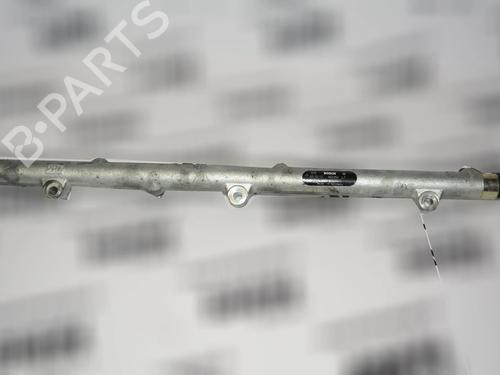 injection-rail-bmw-5-e39-1995-1996-1997-1998-1999-2000-2001-2002-2003-34083606 main image