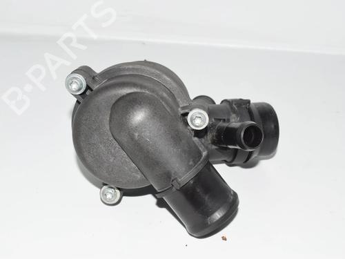 Used Thermostat housing Thermostat housing LAND ROVER DISCOVERY IV (L319) 3.0 TD 4x4 (272 hp) 34085776 34085776