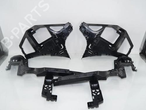 Used Rear bumper bracket Rear bumper bracket BMW 2 Active Tourer (F45) 218 i (136 hp) 39957095 39957095
