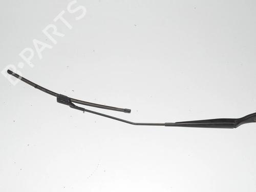 front-windshield-wiper-arm-bmw-2-active-tourer-f45-2013-2014-2015-2016-2017-2018-2019-2020-2021-34084324 main image