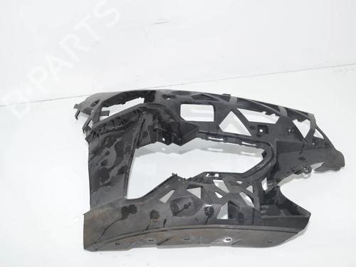 Kofangerbeslag foran Kofangerbeslag foran BMW 3 Touring (G21, G81) 320 d (163 hp) 34092665 34092665