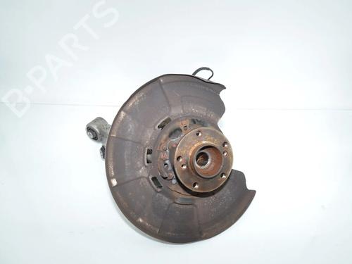 Used Left rear steering knuckle Left rear steering knuckle BMW X5 (F15, F85) M (575 hp) 39885068 39885068