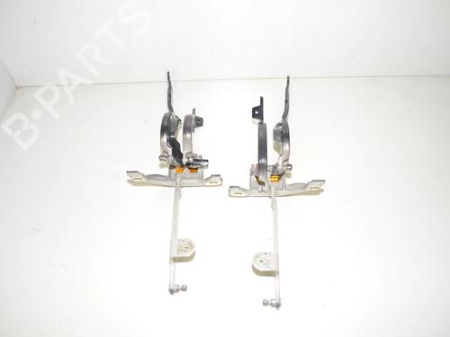 Dørhængsel/Dørbegrænser Dørhængsel/Dørbegrænser BMW 5 Touring (G31) M 550 d xDrive (400 hp) 34097605 34097605