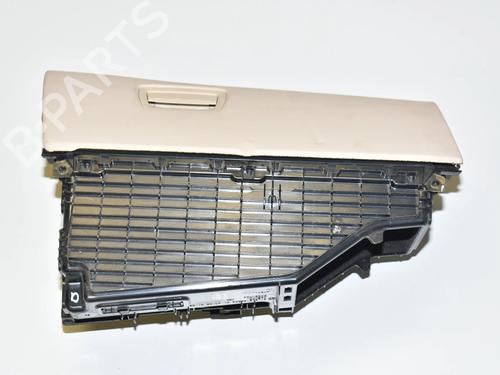 Handskerum Handskerum BMW 5 Touring (F11) 520 d (184 hp) 34068221 34068221