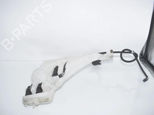 Used Windscreen washer tank Windscreen washer tank 36876881 36876881