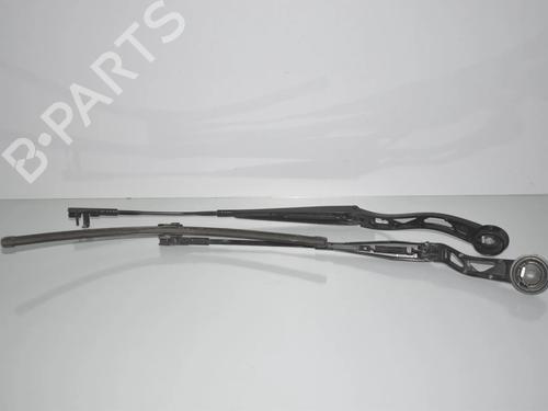 front-windshield-wiper-arm-bmw-i3-i01-2013-34071122 main image