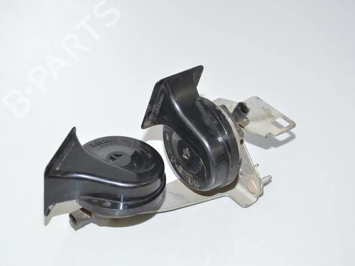 Used Horn Horn BMW 5 Touring (E61) 525 d xDrive (197 hp) 34071273 34071273