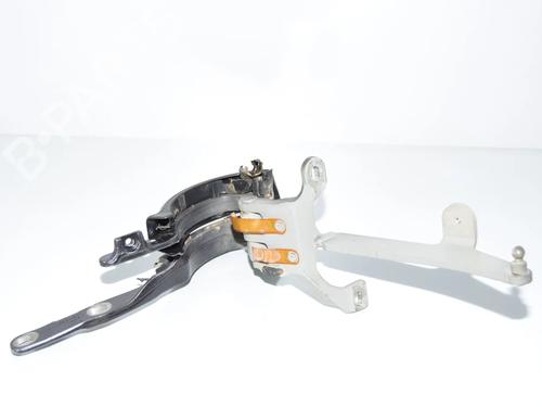 Dørhængsel/Dørbegrænser Dørhængsel/Dørbegrænser BMW 5 Touring (F11) 520 d (184 hp) 34097533 34097533