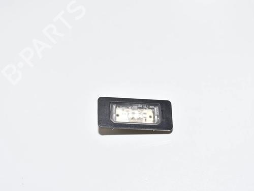 Luz matrícula Luz matrícula BMW 5 Touring (F11) 520 d (184 hp) 34087997 34087997