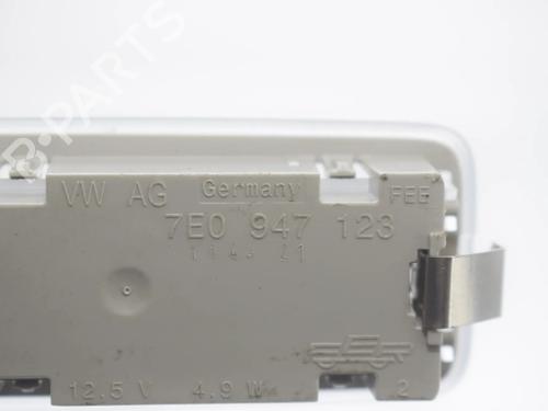 Interior roof light VW CRAFTER Van (SY_, SX_) 2.0 TDI FWD (SYB, SYC, SYD) | BP35972007I8 - Image 4