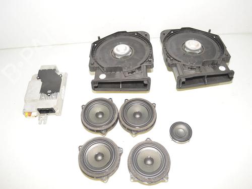 Used Electronic module Electronic module BMW 1 (F40) 118 i (140 hp) 34074887 34074887