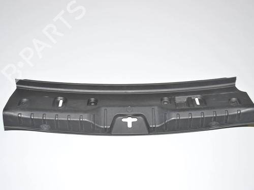 Pynteliste til bagklap Pynteliste til bagklap BMW 5 (F10) 520 d (184 hp) 34069790 34069790