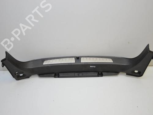 tailgate-trim-bmw-3-touring-e91-2004-2005-2006-2007-2008-2009-2010-2011-2012-34066986 main image
