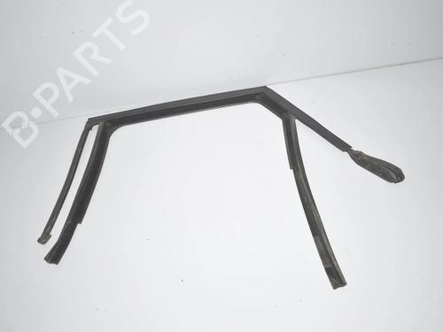 Used Rubber door seal Rubber door seal BMW 2 Active Tourer (F45) 220 d (190 hp) 34090098 34090098