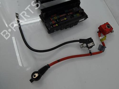 Fuse box BMW 5 (F10) 525 d | BP38030298E1 - Image 3