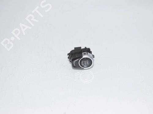 switch-bmw-5-g30-f90-2016-36284965 main image
