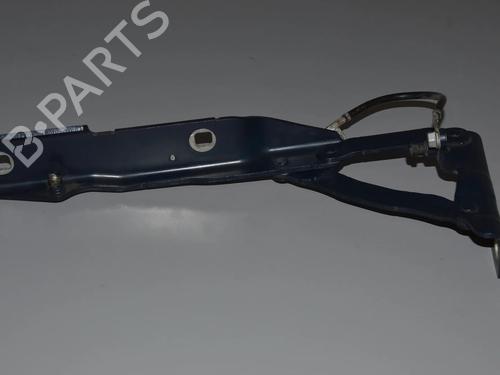 hingedoor-check-strap-bmw-5-e60-2001-2002-2003-2004-2005-2006-2007-2008-2009-2010-34065679 main image