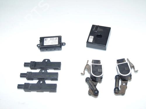 antennabase-bmw-5-touring-f11-2009-2010-2011-2012-2013-2014-2015-2016-2017-34071523 main image