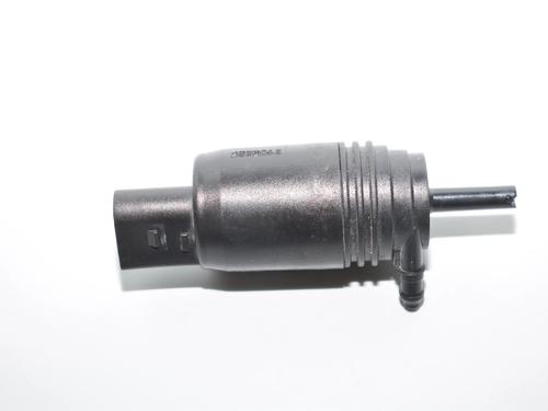 Used Washer pump Washer pump BMW 1 (E87) 118 d (143 hp) 34067517 34067517