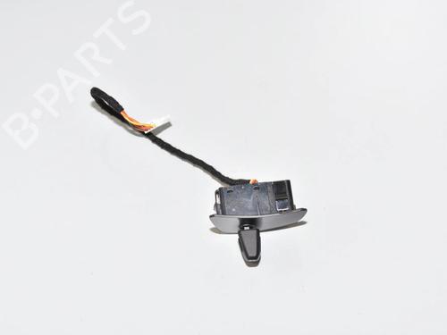 switch-bmw-5-gran-turismo-f07-2009-2010-2011-2012-2013-2014-2015-2016-2017-34088879 main image