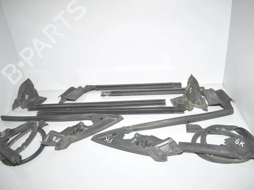 Used Rubber door seal Rubber door seal BMW 6 Gran Coupe (F06) 650 i xDrive (449 hp) 34095022 34095022