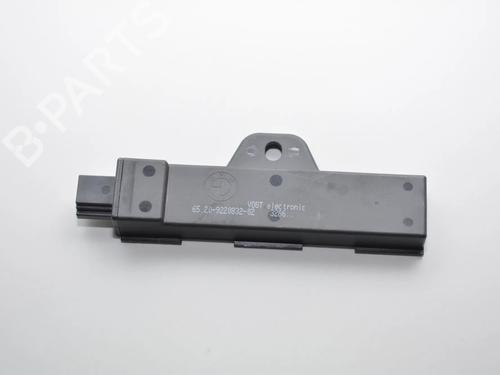 antennabase-bmw-i3-i01-2013-34084791 main image