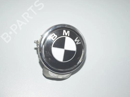 Bagagerumshåndtag Bagagerumshåndtag BMW 6 Gran Coupe (F06) 650 i xDrive (449 hp) 34061416 34061416