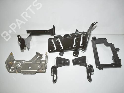 Used Support Support BMW X6 (F16, F86) M 50 d (381 hp) 34076712 34076712