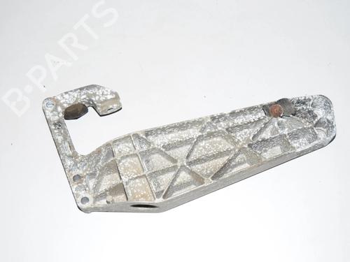 Gearbox mount BMW X3 (F25) xDrive 35 d | BP34080466M88 - Image 4