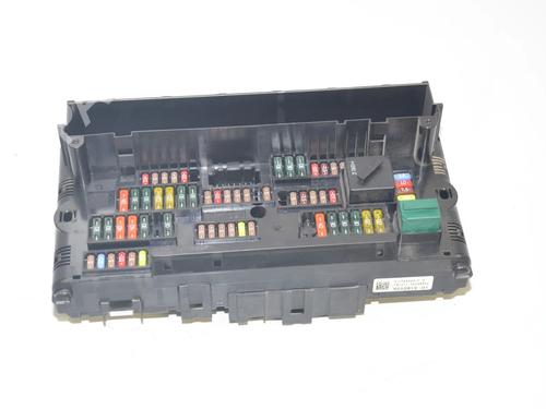 fuse-box-bmw-5-touring-f11-2009-2010-2011-2012-2013-2014-2015-2016-2017-34065954 main image