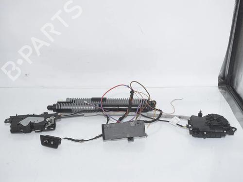 Module électronique Module électronique BMW 5 (G30, F90) M 550 d xDrive (400 hp) 36390815 36390815