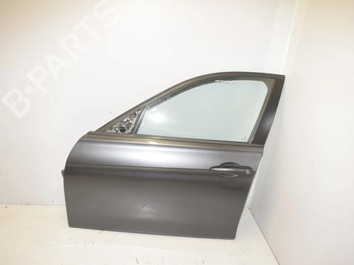 Used Left front door Left front door 39408486 39408486