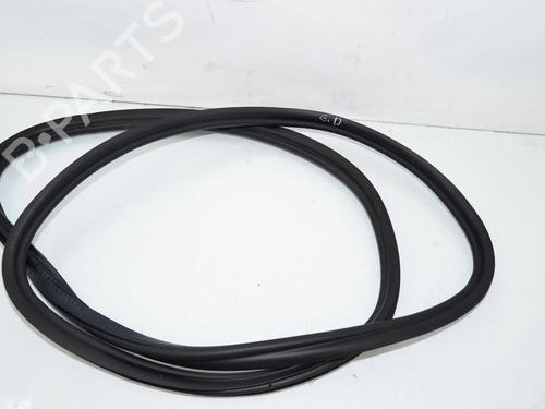 Used Rubber door seal Rubber door seal BMW 7 (G11, G12) 750 d, Ld xDrive (400 hp) 36645780 36645780