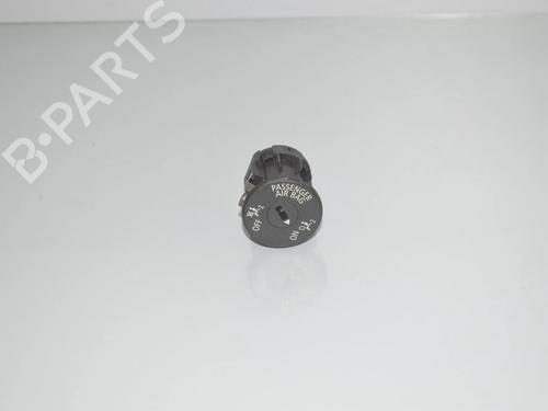 switch-bmw-5-f10-2009-2010-2011-2012-2013-2014-2015-2016-34070408 main image