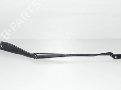 front-windshield-wiper-arm-bmw-x7-g07-2019-34068278 main image