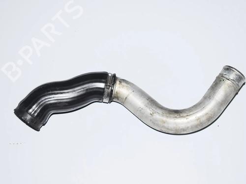 intercooler-pipe-bmw-5-touring-e39-1996-1997-1998-1999-2000-2001-2002-2003-2004-34076350 main image
