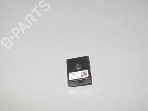 antennabase-bmw-5-touring-g31-2017-34083536 main image