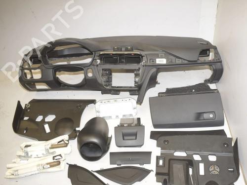 Used Dashboard Dashboard BMW 3 (F30, F80) 320 i (184 hp) 40501796 40501796