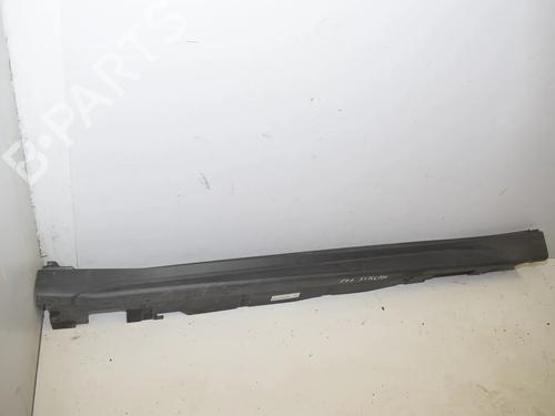 Used Right sideskirt Right sideskirt 38539913 38539913