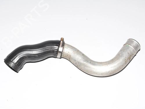 intercooler-pipe-bmw-5-touring-e39-1996-1997-1998-1999-2000-2001-2002-2003-2004-34083210 main image