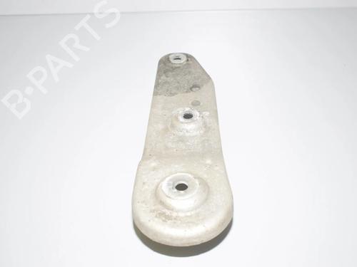 Støtte Støtte BMW 5 (F10) 530 d (245 hp) 34085648 34085648
