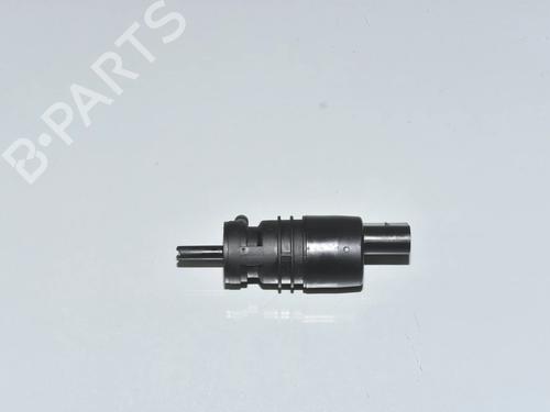 Used Washer pump Washer pump BMW 3 (F30, F80) 320 d (163 hp) 34090989 34090989