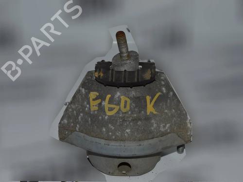 Used Engine mount Engine mount BMW 5 (E60) 545 i (333 hp) 34075927 34075927