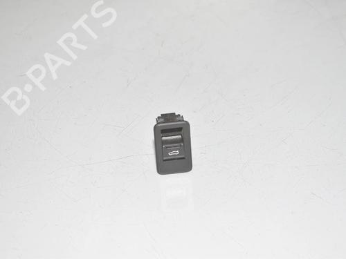 switch-bmw-2-active-tourer-u06-2021-34080307 main image