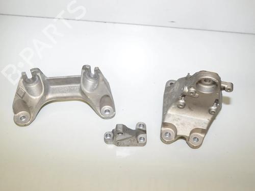 Used Support Support BMW 2 Convertible (F23) 220 d (190 hp) 34084775 34084775