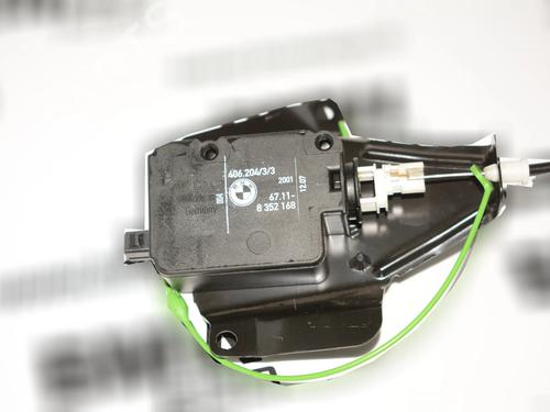 Used Tailgate lock Tailgate lock BMW 5 (E39) 530 i (231 hp) 34077233 34077233