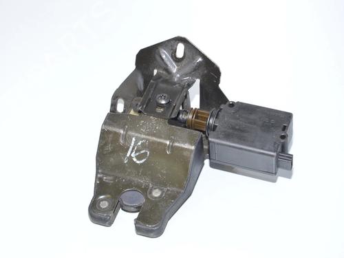 Used Tailgate lock Tailgate lock BMW 5 Touring (E39) 520 d (136 hp) 34067144 34067144