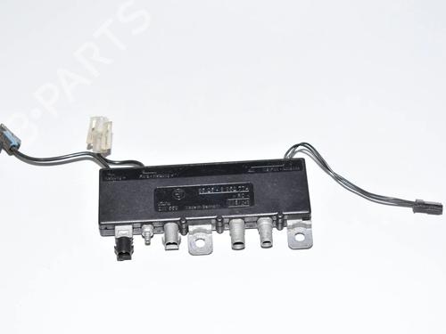 Used Antenna/Base Antenna/Base BMW 5 (E39) 530 d (193 hp) 34088364 34088364