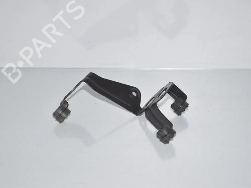 Støtte Støtte BMW 3 Touring (F31) 318 d (150 hp) 34096491 34096491