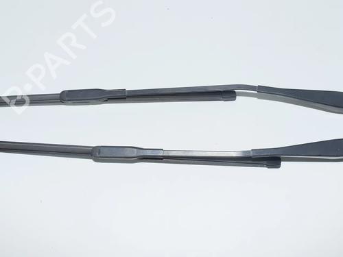 front-windshield-wiper-arm-bmw-1-e87-2003-2004-2005-2006-2007-2008-2009-2010-2011-2012-2013-34072231 main image